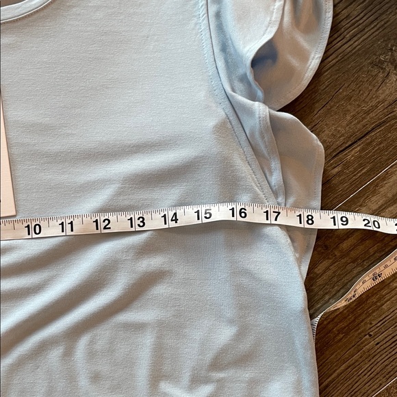 Chico's Light Blue Flutter Sleeve Tee Size M - Picture 7 of 7